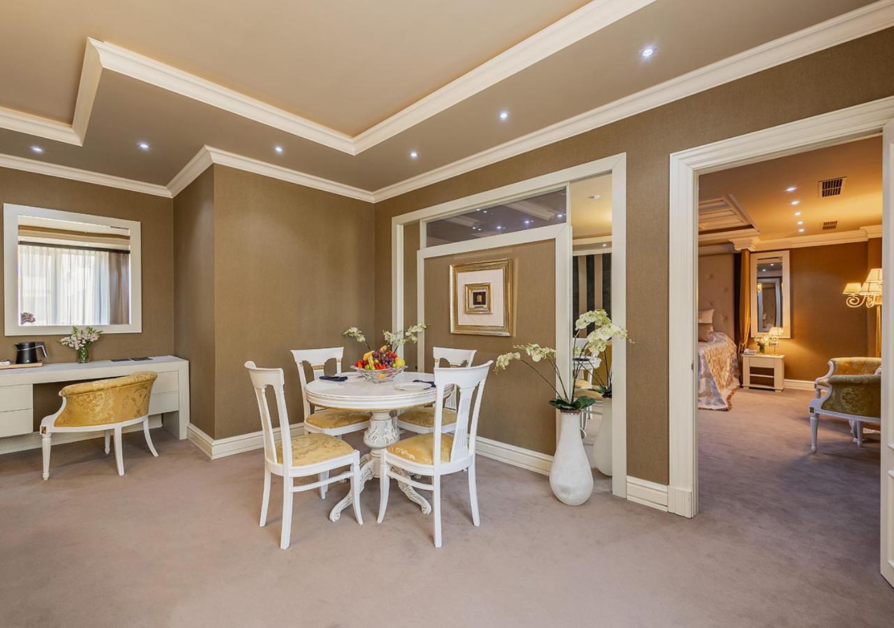 National By Stellar Hotels, יירבאן מראה חיצוני תמונה A suite at the hotel